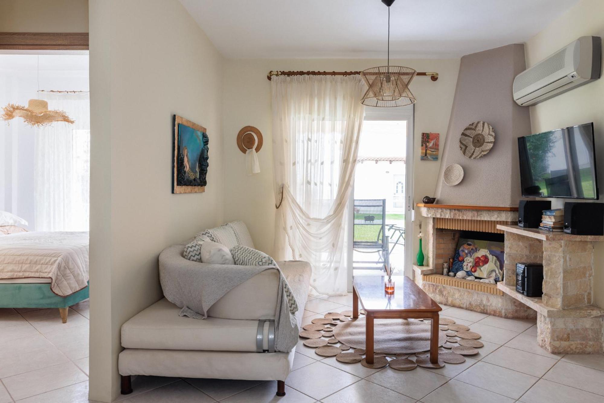 Apartment Next To The Sea Paralia Dionysiou Exterior foto